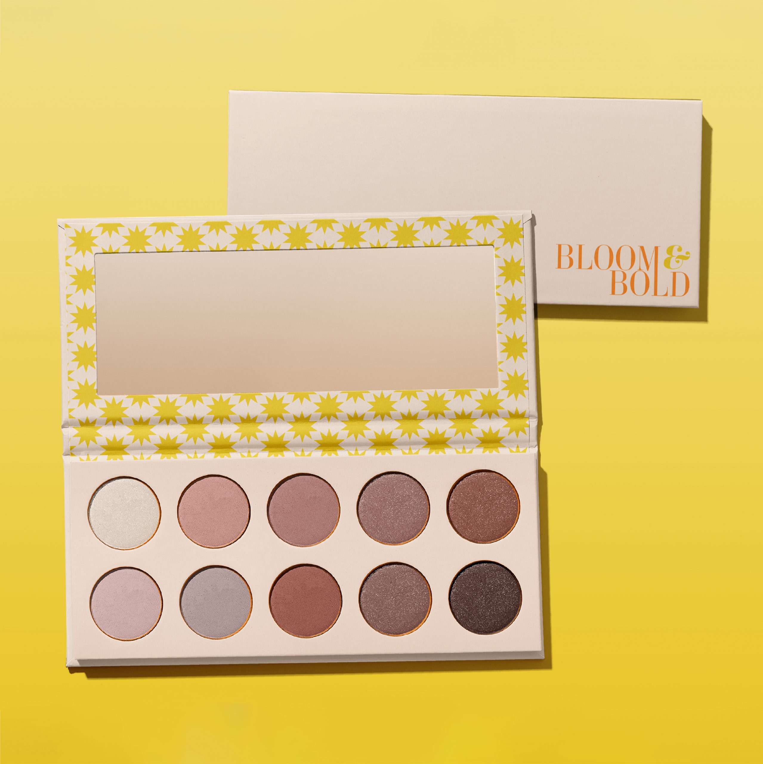 BB3 Mock up of responsive website design for make up brand
